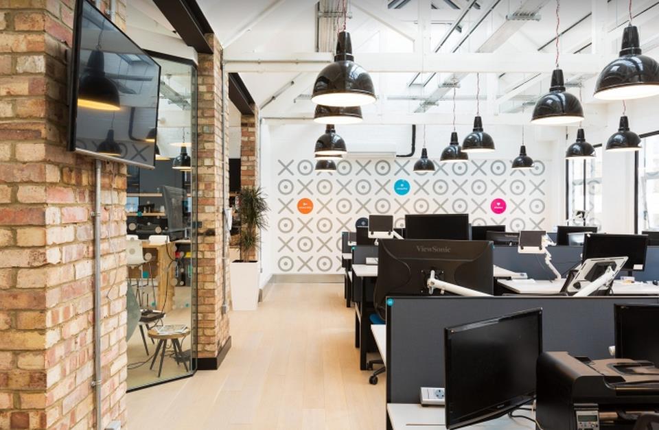 專業(yè)的辦公室裝修設(shè)計(jì)師才可靠