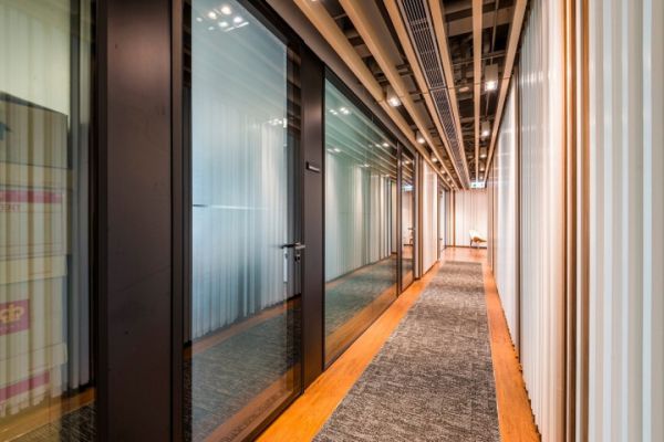 上海辦公室裝修要遵從幾個(gè)方面原則